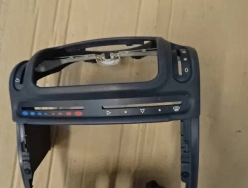 фото №5, Рамка радіо panela smart fortwo 993790002 nr68