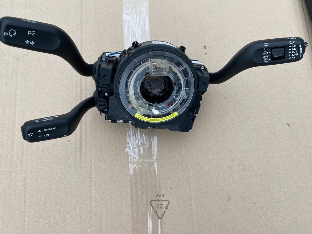 фото №1, Porsche macan переключатели переключатели лента