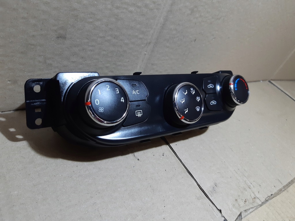 фото №11, Kia ceed ii панель обдув кондиционера 97250-a2002