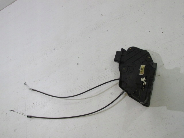 фото №1, Замок двері правий задня mazda 3 2003-2009