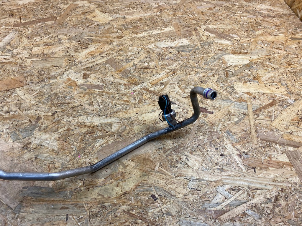 фото №8, Wąż шланг трубка кондиционера nissan leaf i 924483nl1b 2010-