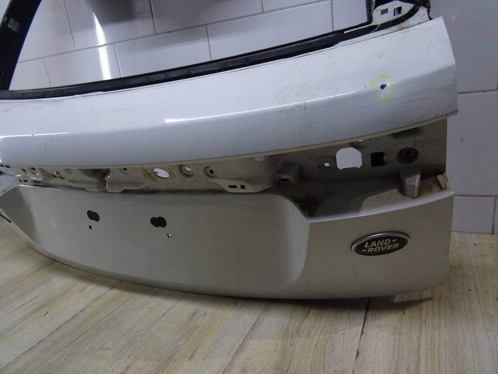 фото №4, Land rover velar крышка багажника задняя задняя j8a2-40010-b