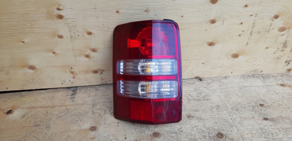 фото №1, Лампа jeep cherokee kk liberty левая