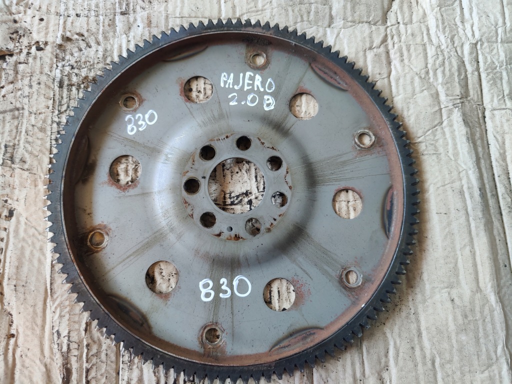 фото №1, Mitsubishi pajero pinin 2.0gdi колесо маховик 830