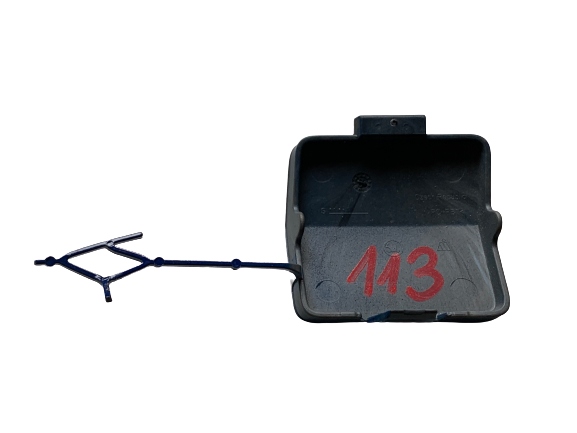 фото №2, Skoda scala 19- заглушка бампера фаркоп задняя