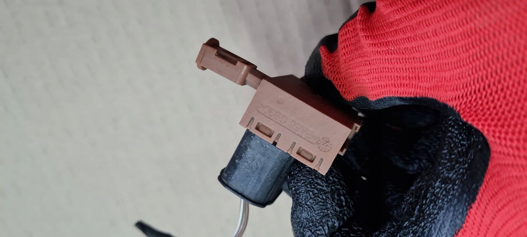 фото №9, Sq5 80a q5 датчик качества воздуха штекер 4h0907658a a4 b9 8w a5 q7 q3