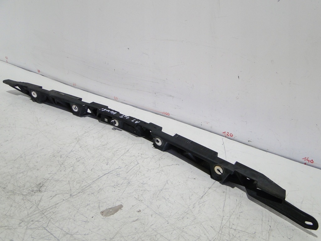 фото №8, Opel astra j iv напрямна бампера заднього kombi