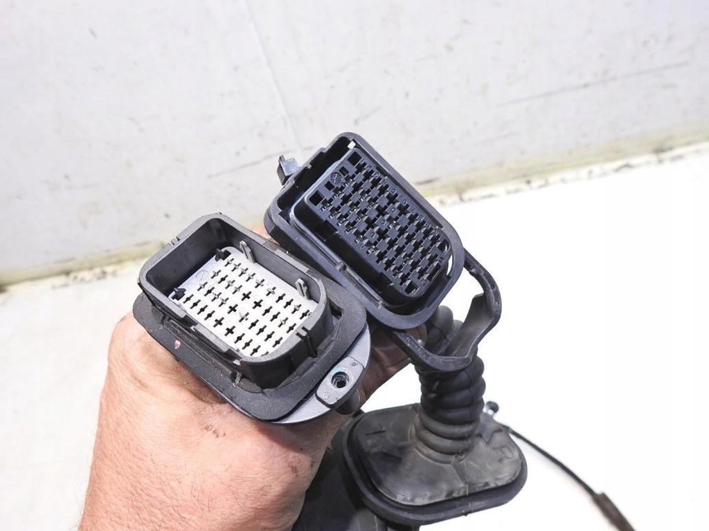 фото №5, Жгут электропроводка дверь правый перед renault latitude