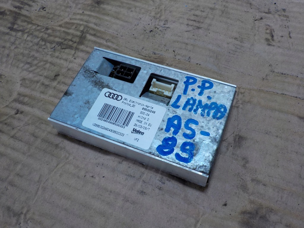 фото №1, Audi a5 2008rcoupe преобразователь лампы правой перед