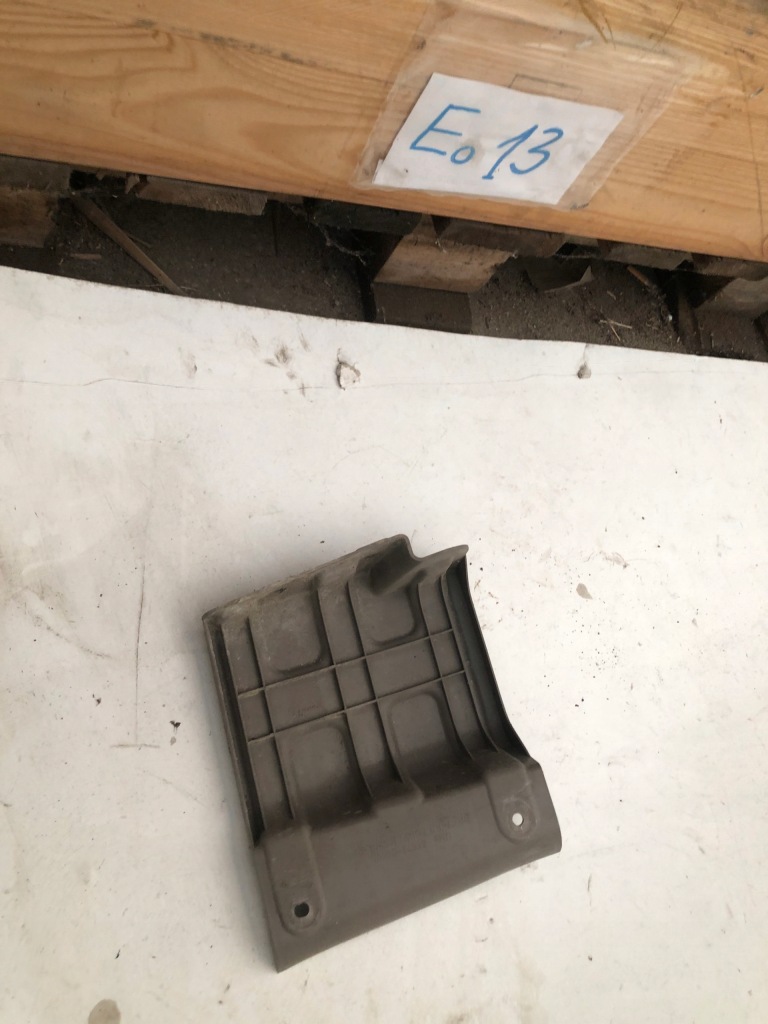 фото №1, Kia sorento iii 86672-c6000 напрямна бампера задня