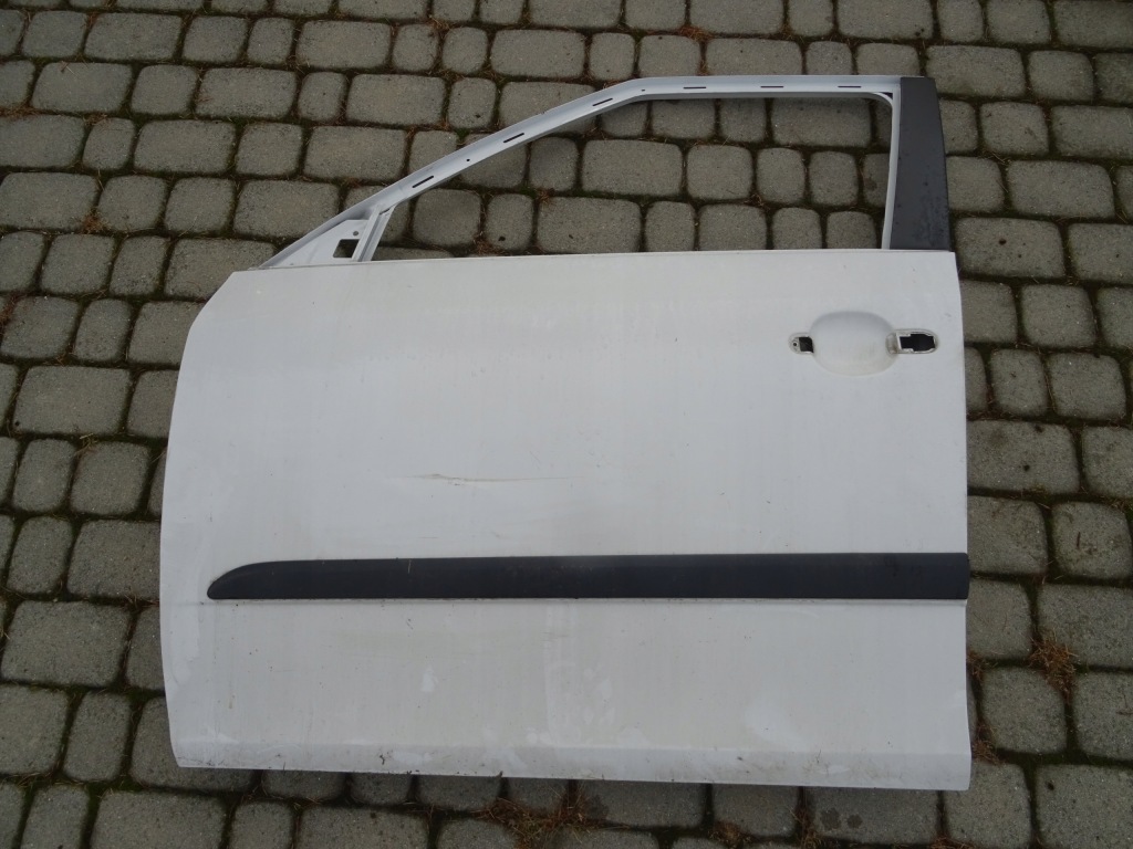 фото №1, Skoda fabia ii дверь передние левая молдинг белый