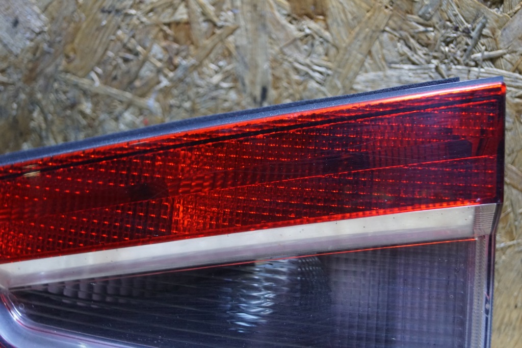 фото №4, Лампа правый задняя ford galaxy mk3 крышка багажника