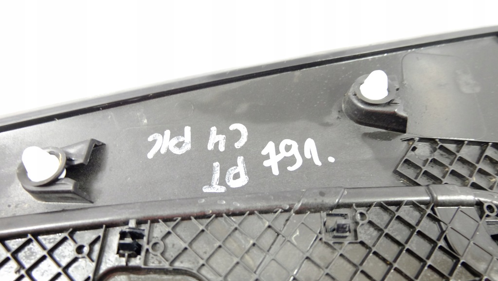 фото №8, Citroen c4 picasso молдинг защита крыла правый задняя