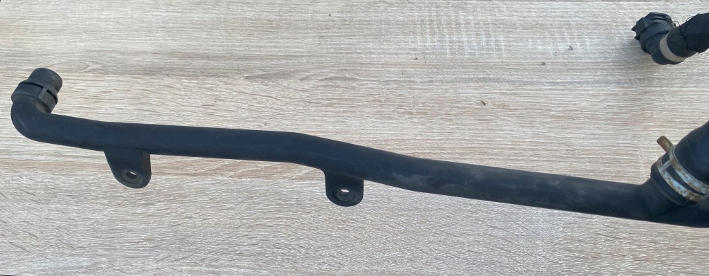 Электроклапан + провода воды bmw f10 f11 f12 f01 f03 f04 f06 f07 - 9119164 Цена