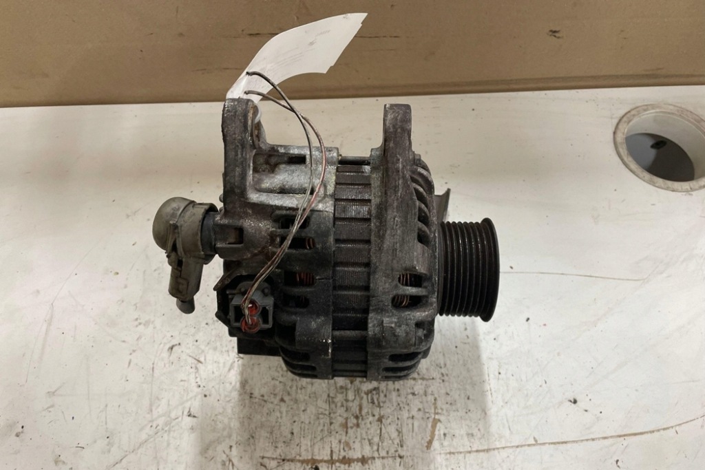 фото №1, Генератор mazda 6 хетчбек gh rf5c 2.0l дизель 120kw 2005