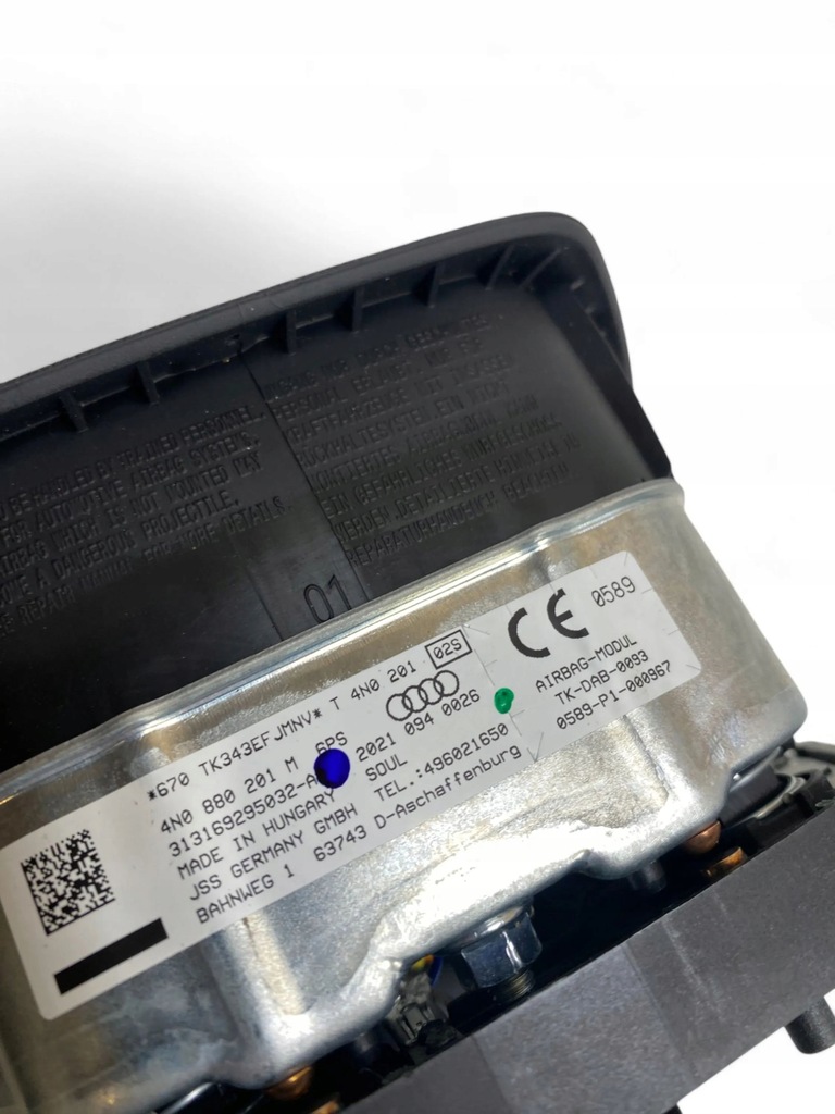 фото №15, Audi e-tron подушка повітряна подушка безпеки керма