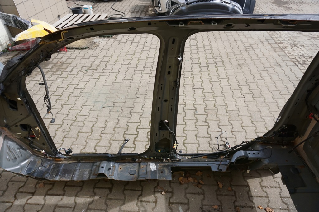 Купить Dodge ram 2500 2019 - стойку порог правый bok америка