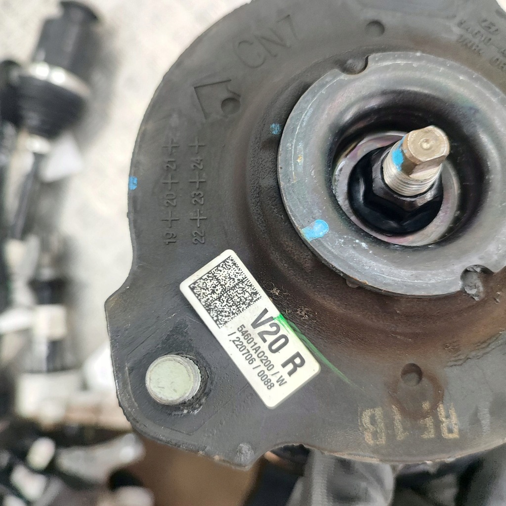 фото №8, Kia niro 2023 права сторона амортизатор передній