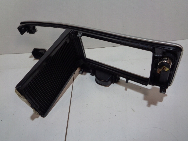 Тунель середній шторка volvo v50 s50 09-12 130586 06582-000 30755392 Ціна