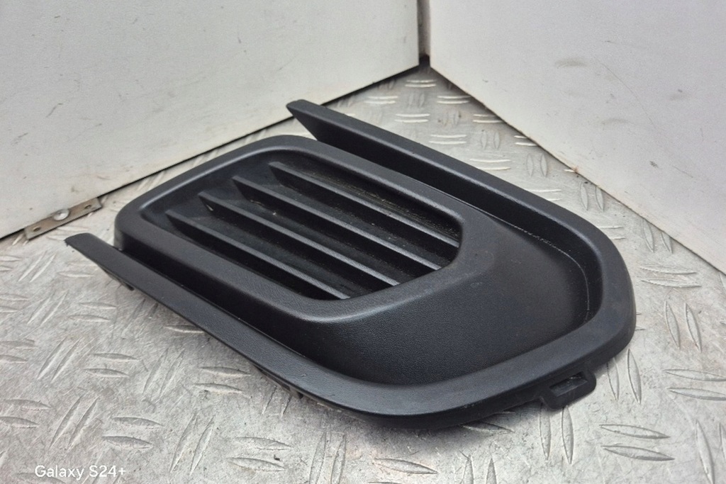 фото №8, Решітка бампера права dacia sandero ii 263314595r 0.9l бензиновий 2018