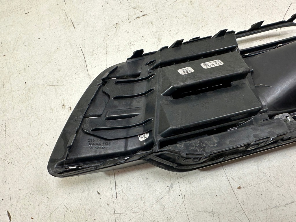 фото №10, Решітка бампера права audi q5 sq5 80a 80a807246b