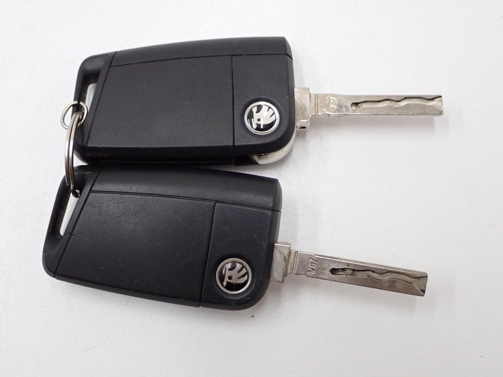 фото №9, Замок зажигания 2x ключ europa комплект 1k0905851 skoda fabia iii 6v 17r