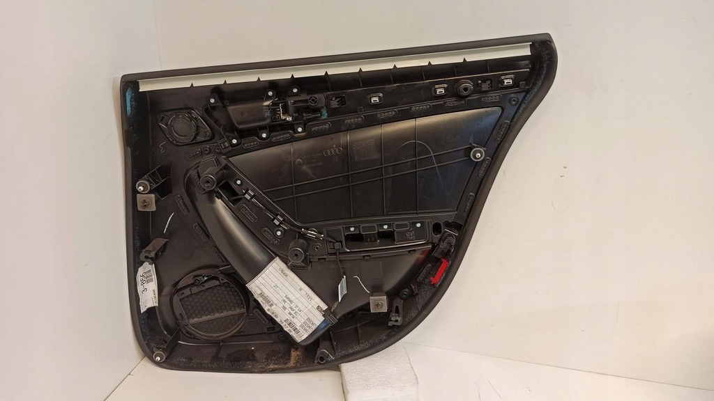 фото №3, Audi a4 b8 обшивка двері правий задня