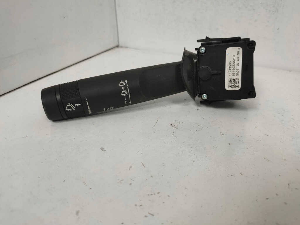 фото №1, Перемикач двірник opel insignia 13243595