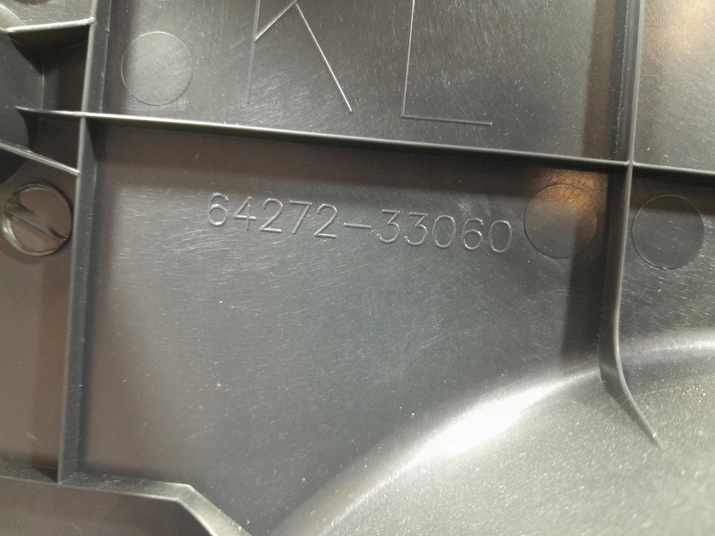 фото №12, Toyota camry viii xv7o 17- słona багажника сиденье 64272-33060 64271-33120