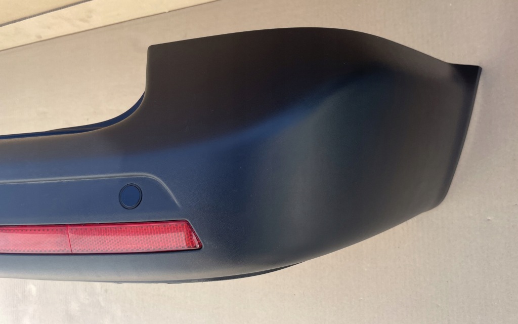 Бампер vw t6.1 transporter pdcx4 як новий структура pdcx4 Зі Шроту