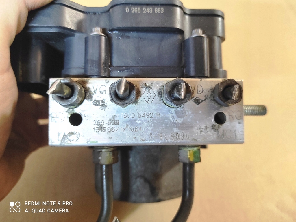 фото №8, Насос abs 476605492r dacia logan ii sandero ii