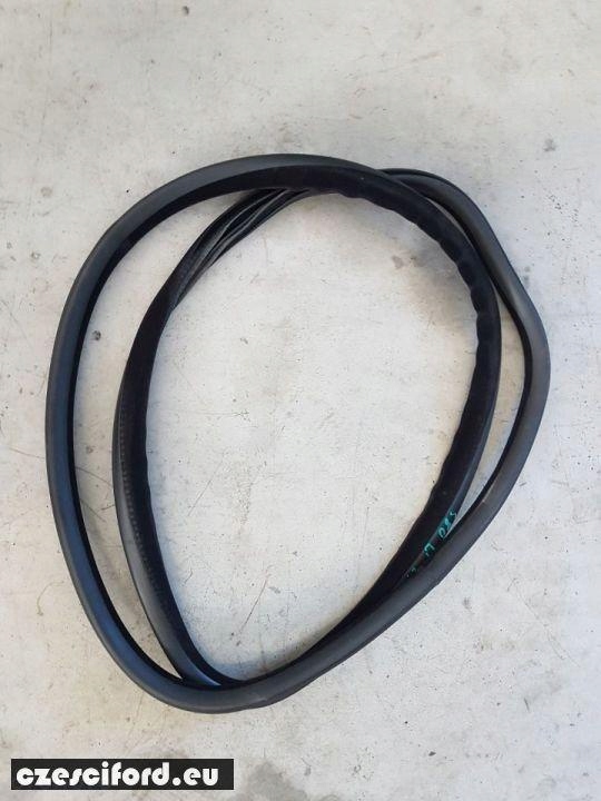 фото №1, Прокладка крышки багажника volvo s80 ii 2010 volvo