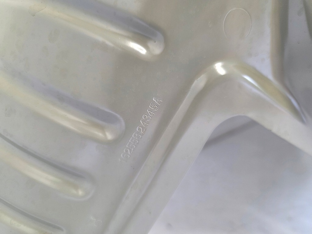 фото №11, Крила правий задня tesla model 3 highland 24-