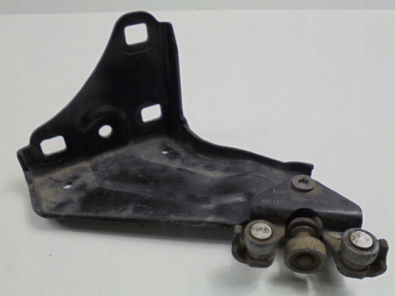 фото №8, Combo c ролик дверь задняя левая нижняя 09179775