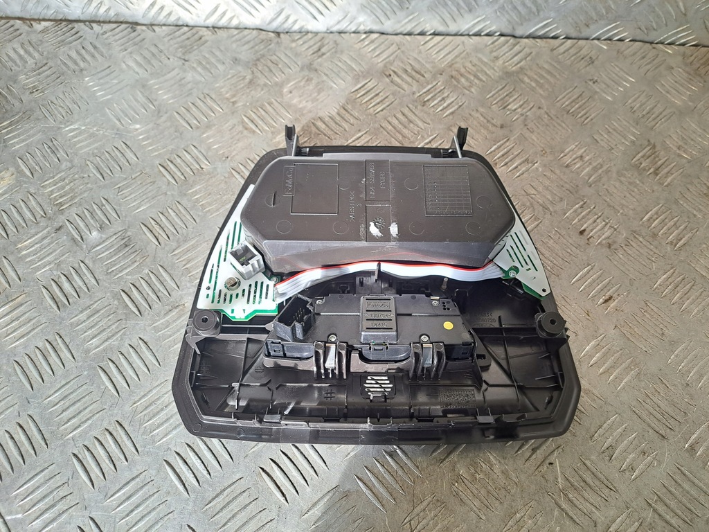 фото №5, Ford kuga mk2 lift 2016-19 r лампа стельовий