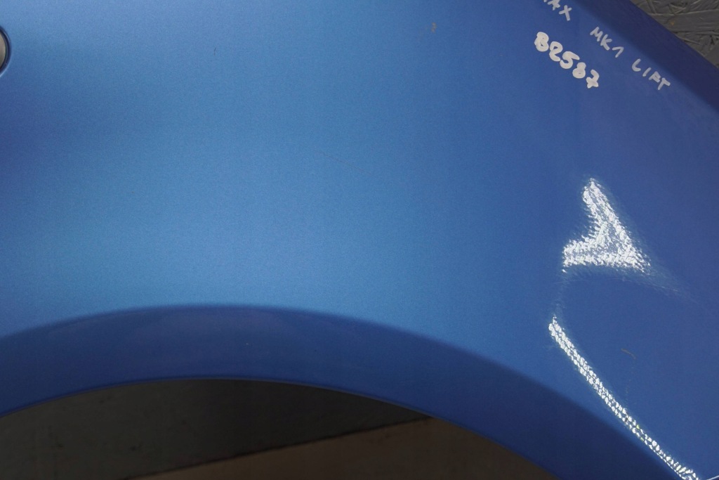 Ford c-max рестайлинг  крыло  правый  перед q8 b2587 с Разборки