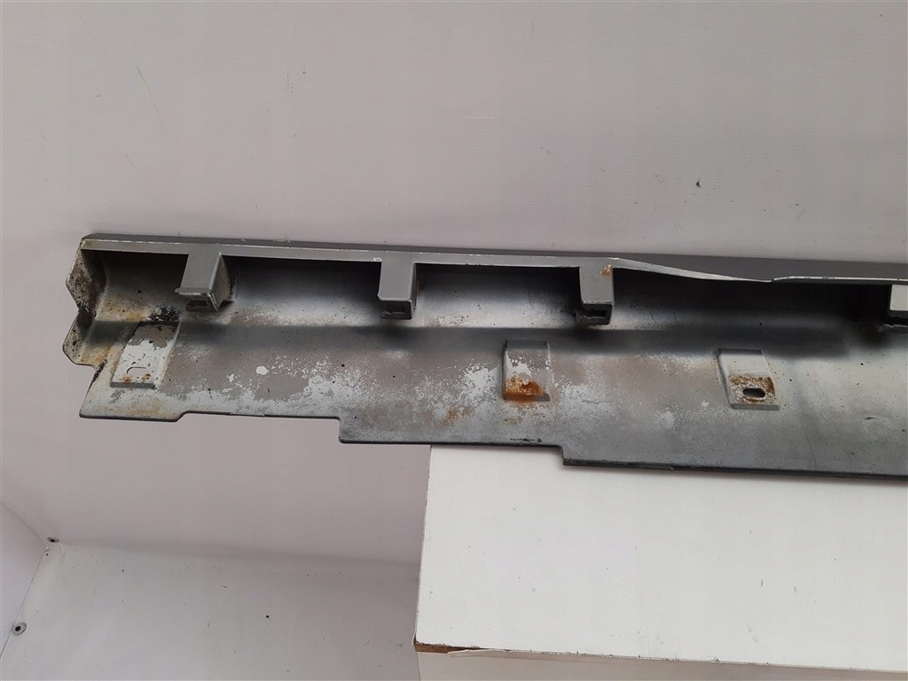 фото №6, Молдинг поріг права honda integra type r 94-01