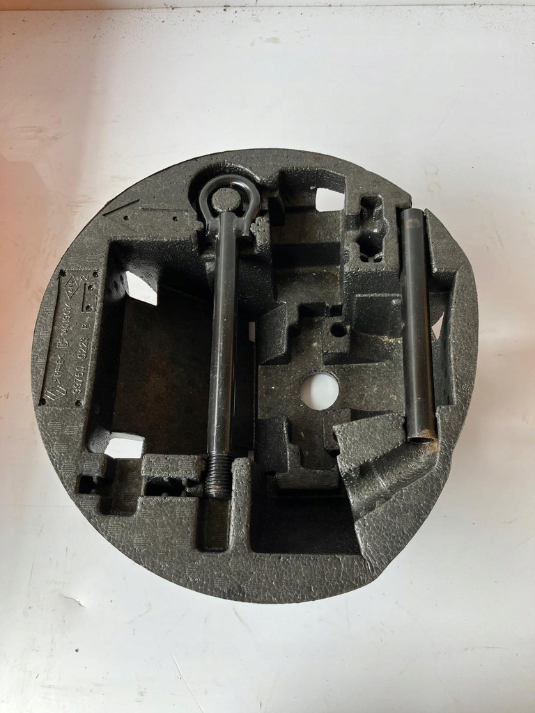 фото №1, Вкладиш колеса запасного hak вушко renault zoe