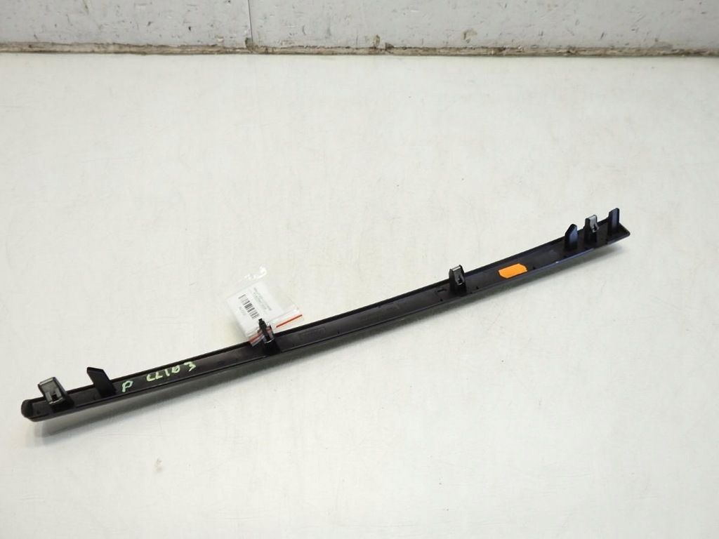 фото №3, Молдинг dekor консоли правая renault clio iii 8200407880