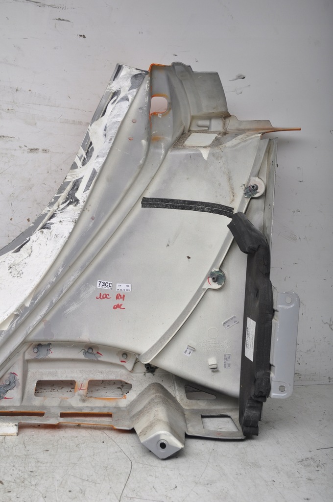 фото №13, Mclaren 650s spider накладка блок двигателя порог правый