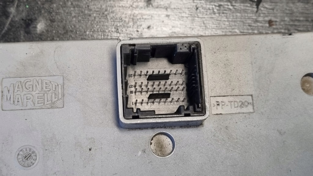 Iveco daily iv 06-12 модуль комфорта bsi 69502289 503440070208 с Разборки