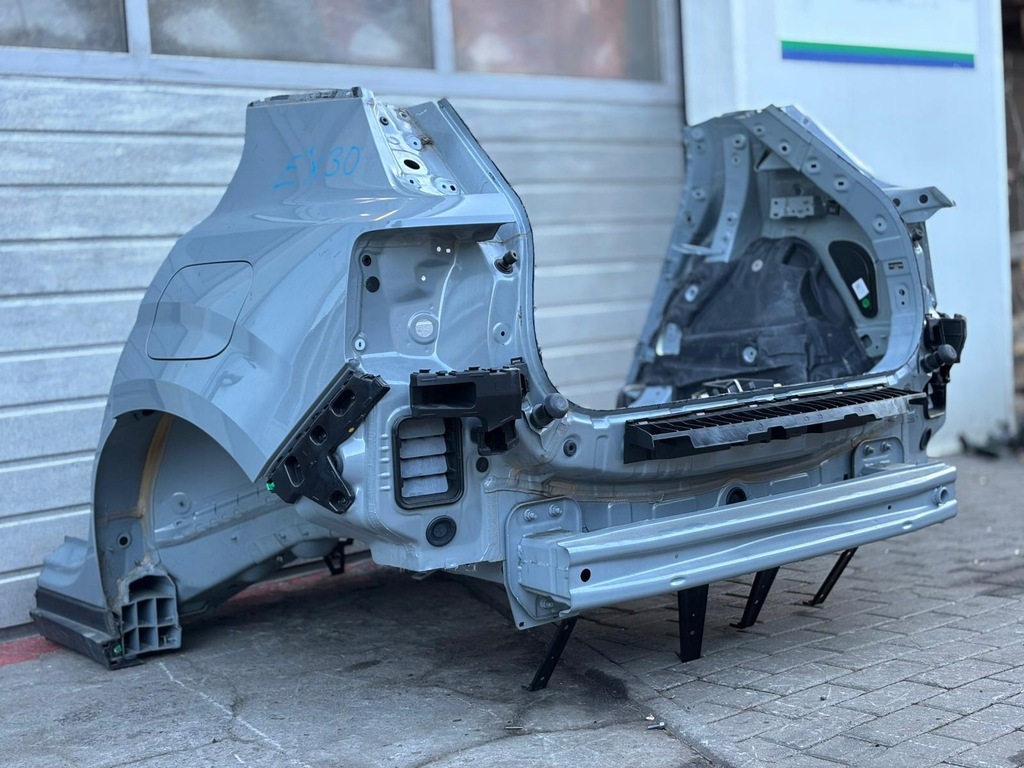 фото №7, Volvo ex30 крила задня чверть піддон pas ліва права 2024r.