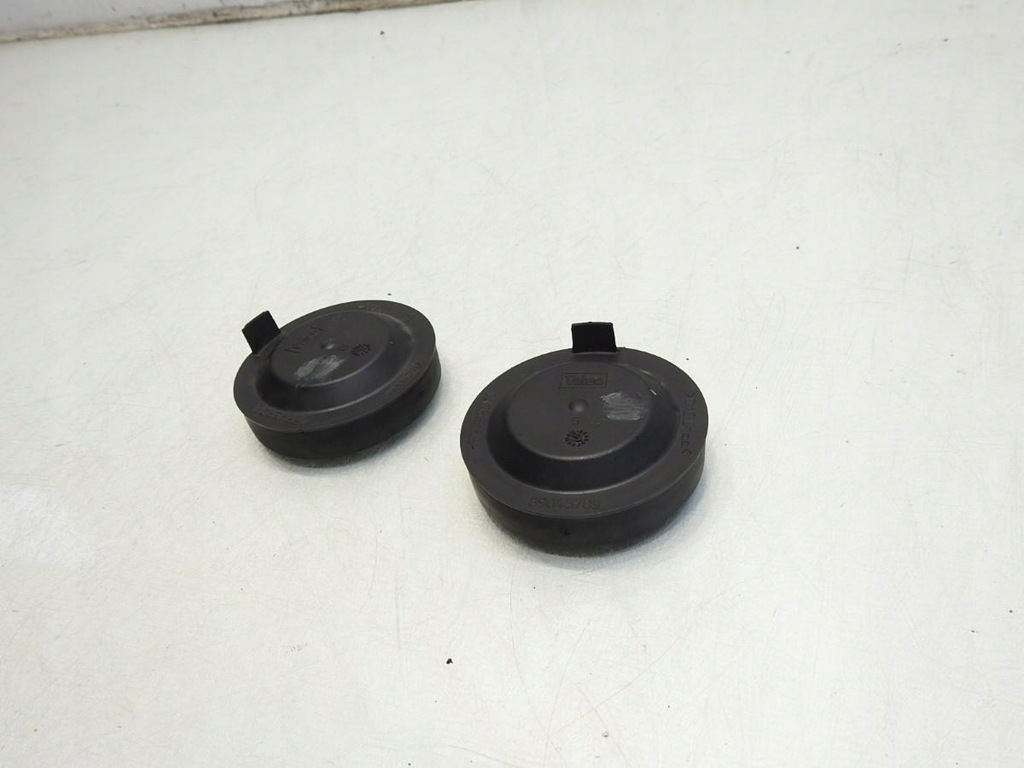 фото №7, Заглушка противотуманной фары бампера левый перед renault clio iii 89045709