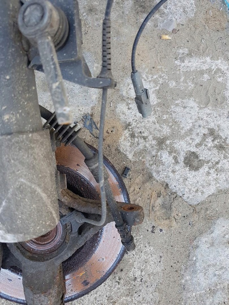 фото №8, Амортизаторна стійка правий перед 1.6hdi peugeot 3008 i