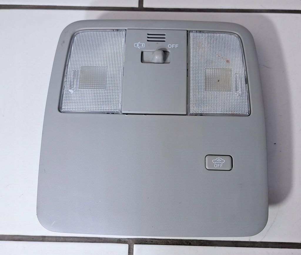 фото №1, Avensis iii t27 lift t29 2015- лампа освітлення кабіни 89732-20031