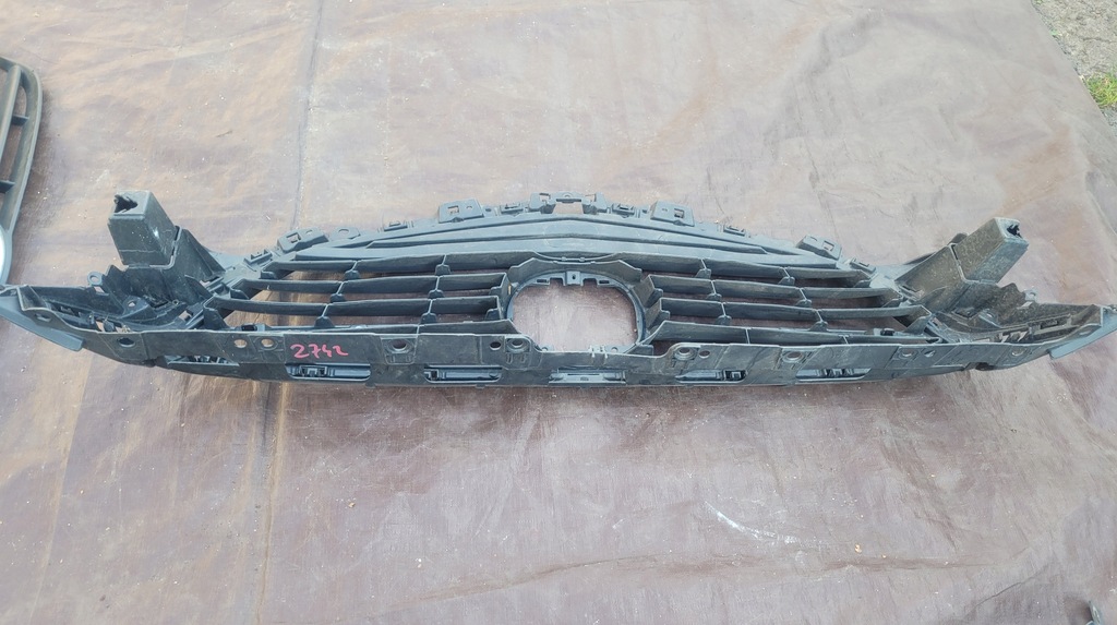 фото №11, Mazda vi 6 gj 13- решётка радиатора решётка радиатора ghp9-50712 // 2742