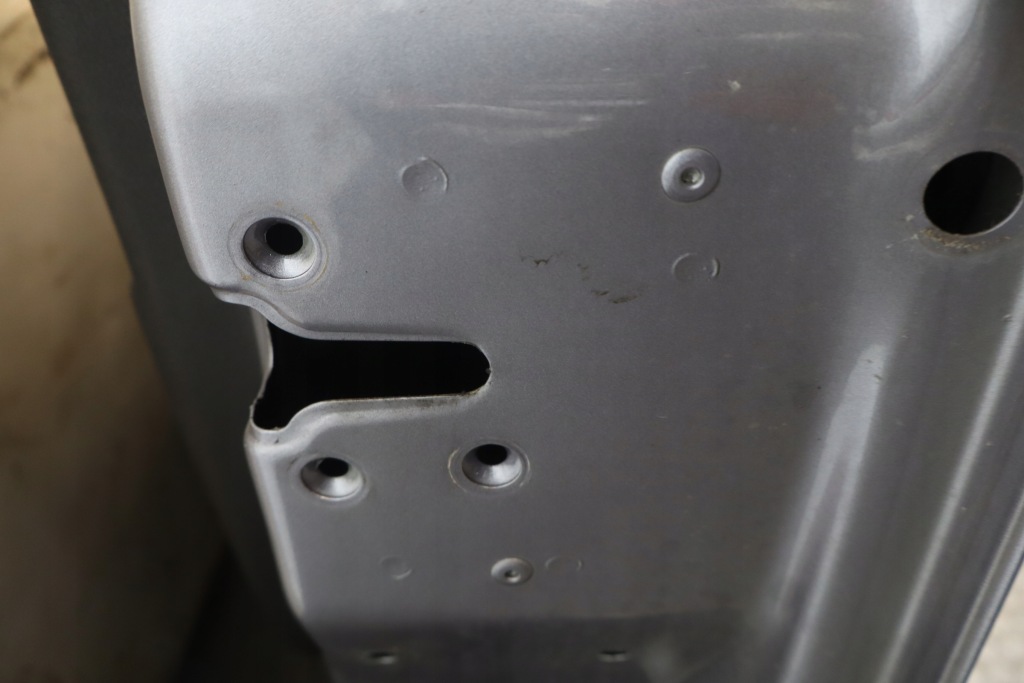 фото №4, Дверь правый перед renault megane iii san913