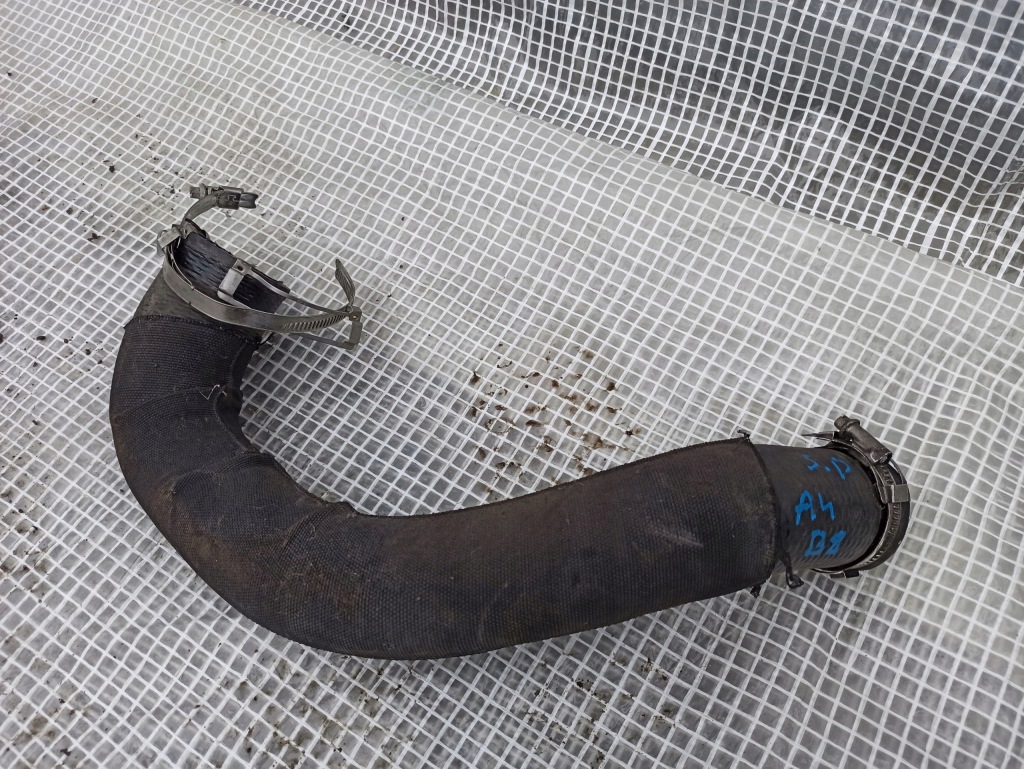 фото №1, Audi a4 b8 2.0 tdi шланг интеркулер 8k0145737k