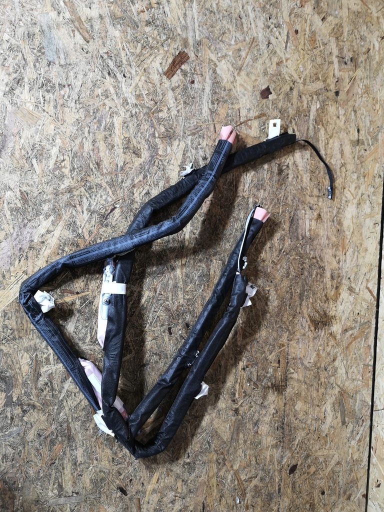 фото №1, Peugeot 3008 ii шторка безпеки права