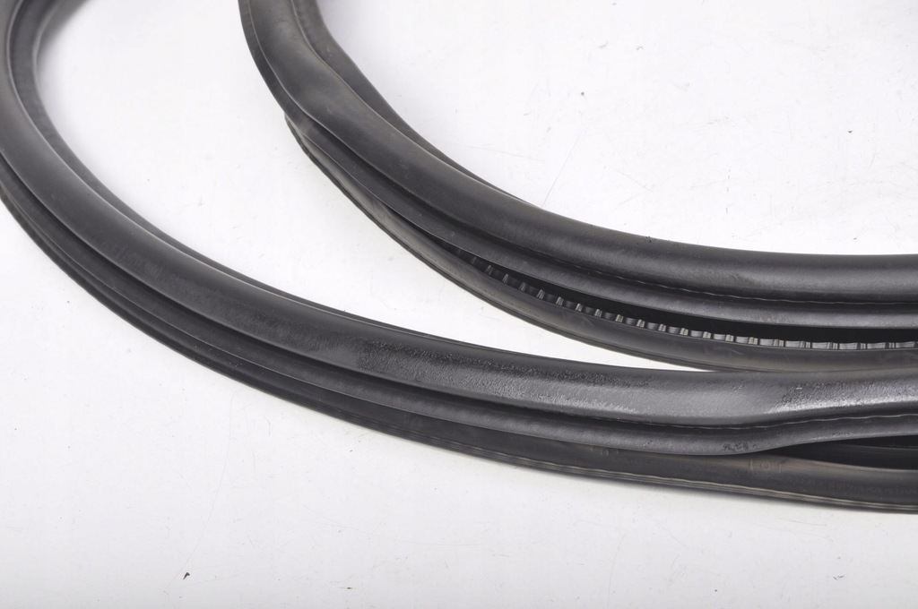 фото №7, Defender l663 прокладка двері лівий перед 21r